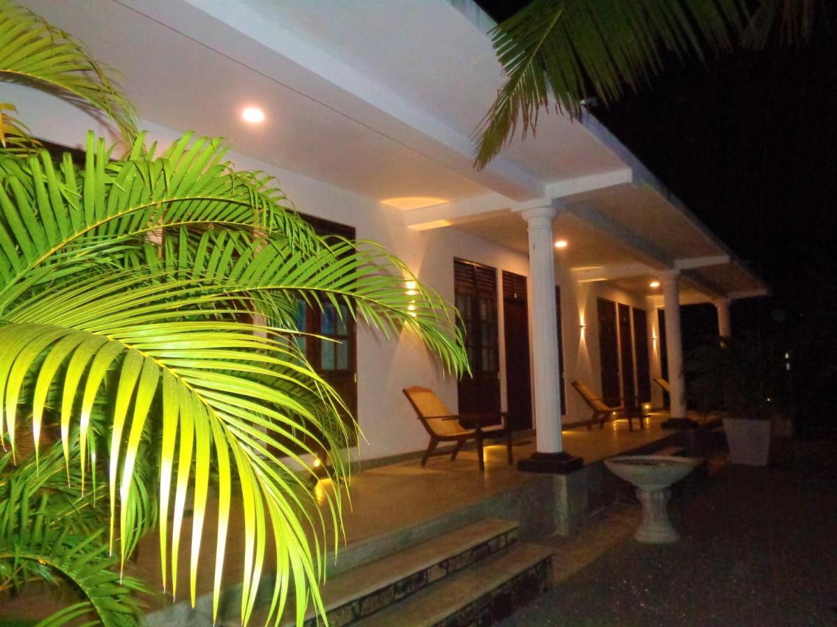 New Holiday Reach Unawatuna Esterno foto